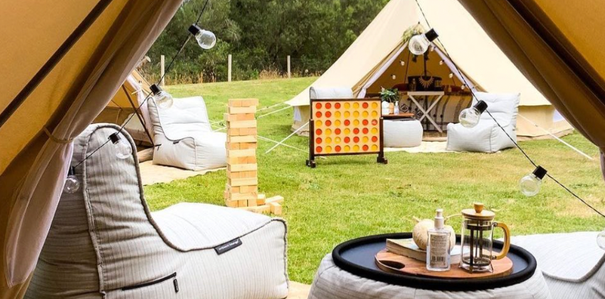 outdoor lights tent and ambient lounge sofas